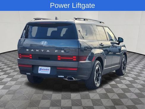 Used 2025 Hyundai Santa Fe SEL FWD image 4