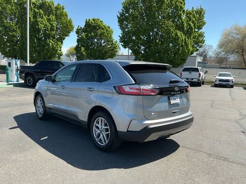 Used 2024 Ford Edge SEL AWD/4WD image 6