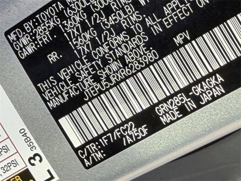 Used 2024 Toyota 4Runner TRD Off-Road image 10