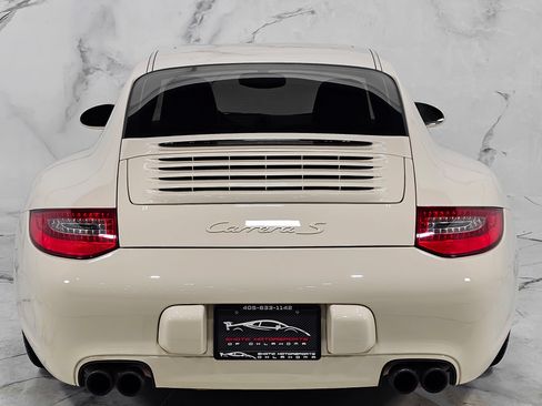 Used 2010 Porsche 911 GT3 RS image 18