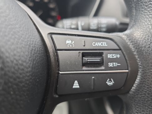 Used 2024 Honda CR-V EX image 17