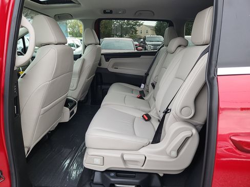 New 2026 Honda Odyssey EX-L image 6