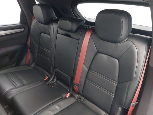 Certified 2021 Porsche Cayenne GTS image 16
