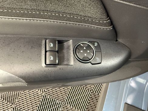 Used 2025 Ford Mustang Coupe RWD image 11