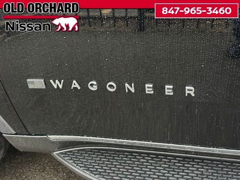 Used 2022 Jeep Wagoneer Series II w/ Premium Group I image 6