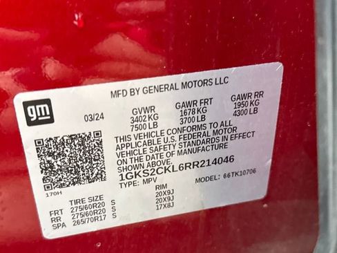 Used 2024 GMC Yukon AT4 w/ Technology Package image 29