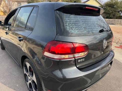 Used 2011 Volkswagen Golf 4-Door image 14