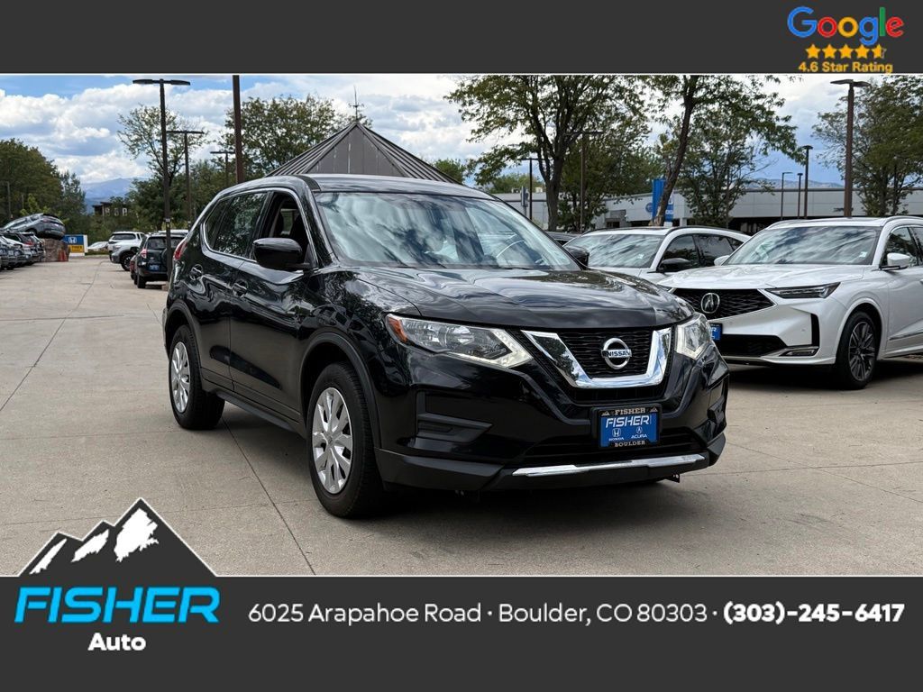 Used 2017 Nissan Rogue S AWD/4WD image 1