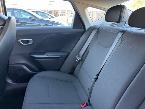 Used 2026 Kia K4 FWD image 37