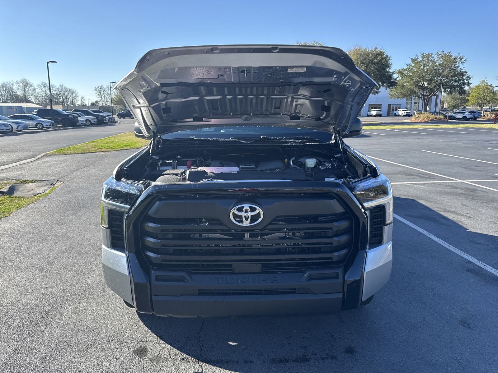New 2025 Toyota Tundra SR w/ SR Tow Package AWD/4WD image 37