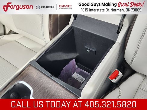 New 2026 GMC Acadia Denali w/ Super Cruise Package FWD image 37
