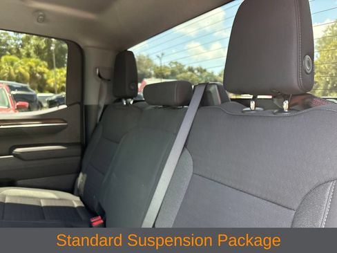 Used 2023 Chevrolet Silverado 1500 LT AWD/4WD image 18