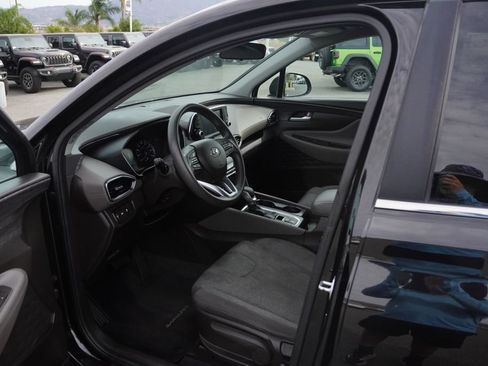 Used 2020 Hyundai Santa Fe SE FWD image 28