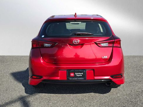 Used 2016 Scion iM image 4