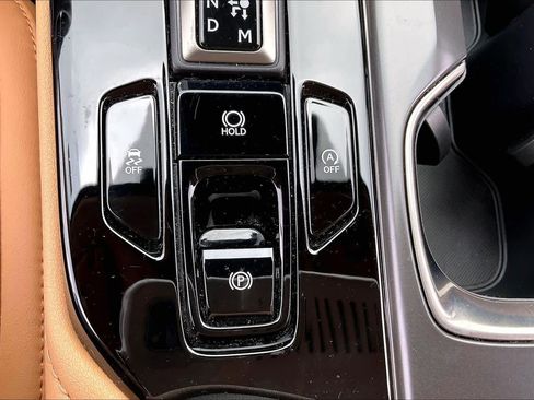 Used 2024 Lexus NX 250 FWD image 32