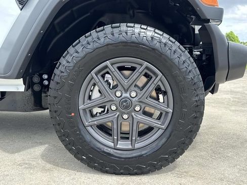 New 2026 Jeep Wrangler Sport AWD/4WD image 18