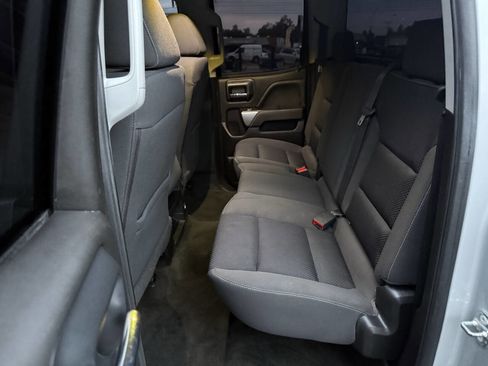 Used 2018 Chevrolet Silverado 1500 LT image 18