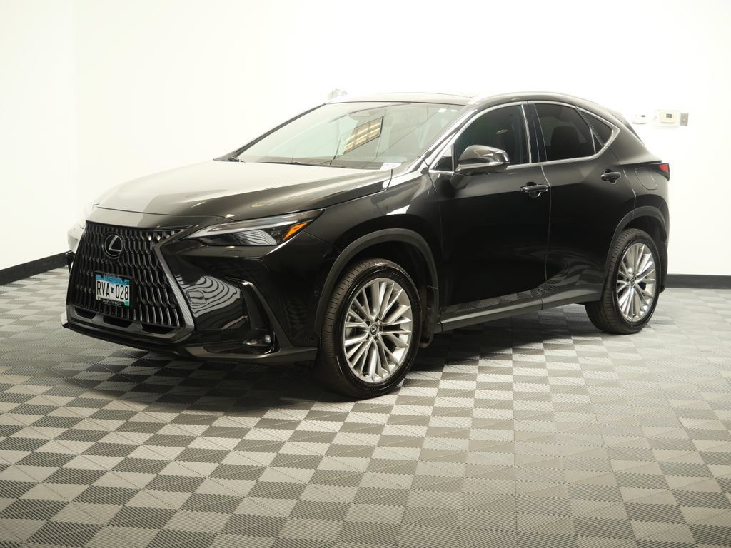 Certified 2025 Lexus NX 350h AWD w/ Accessory Package (2T) image 4