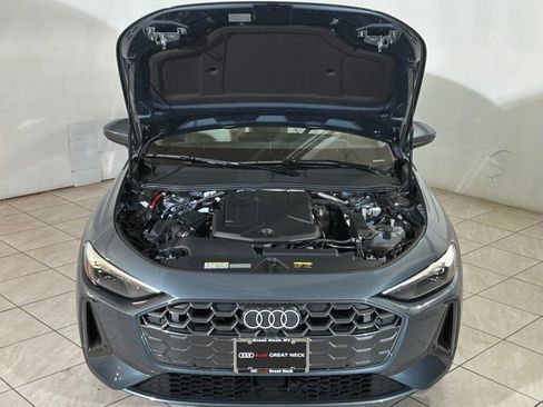 Used 2025 Audi A5 2.0T Premium w/ Convenience Package image 17