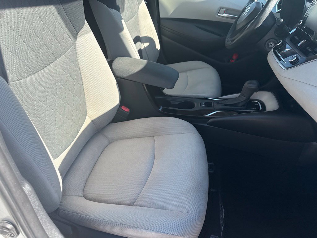 Used 2021 Toyota Corolla LE FWD image 7