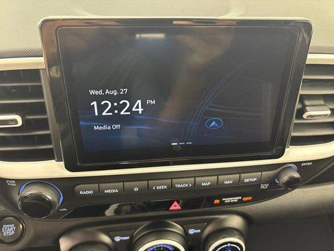 New 2025 Hyundai Venue Limited image 27