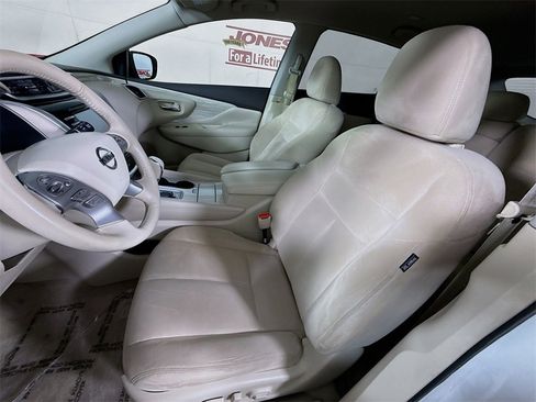 Used 2015 Nissan Murano SV image 24