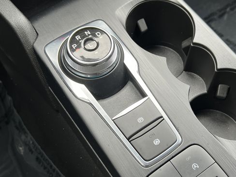 Used 2024 Ford Escape ST-Line image 31