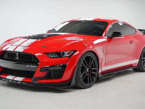 Used 2021 Ford Mustang Shelby GT500 w/ Technology Package image 1