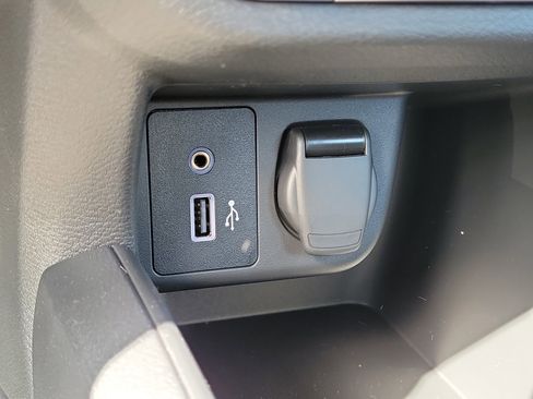 New 2025 Nissan Versa S w/ Trunk Package image 16