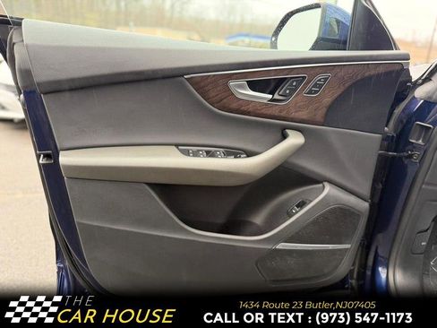 Used 2020 Audi Q8 Premium Plus w/ Premium Plus Package image 16