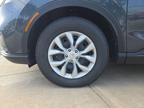Certified 2024 Honda CR-V LX image 9