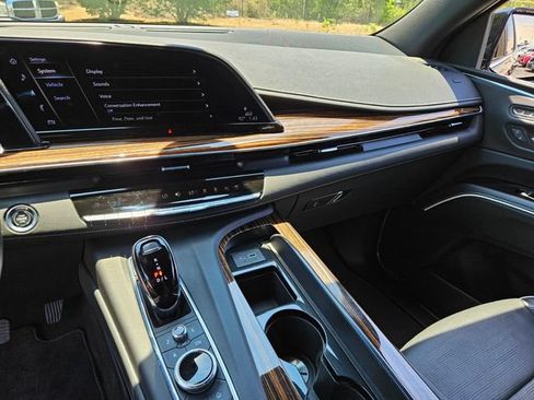 Certified 2023 Cadillac Escalade Premium Luxury RWD image 21