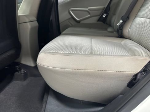 Used 2023 Kia Soul LX w/ LX Technology Package FWD image 44