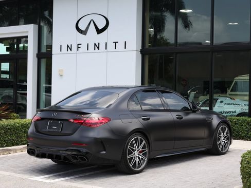 Used 2024 Mercedes-Benz C 63 AMG S image 4