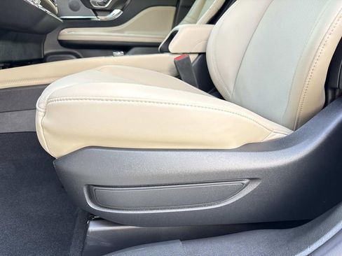 New 2026 Lincoln Corsair Reserve image 20