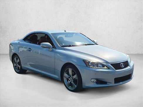 Used 2011 Lexus IS 250C w/ Luxury Pkg RWD image 3