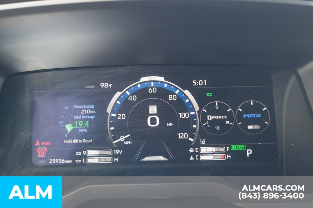 Used 2025 Toyota Sequoia SR5 AWD/4WD image 34
