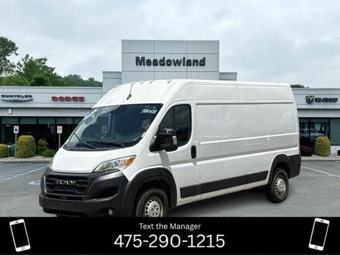 Used 2026 RAM ProMaster 2500 w/ Convenience Group FWD image 1
