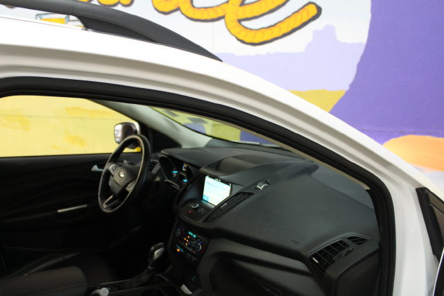 Used 2019 Ford Escape SEL AWD/4WD image 12