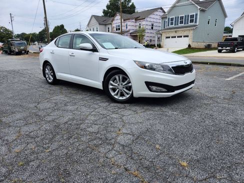 Used 2013 Kia Optima EX FWD image 1