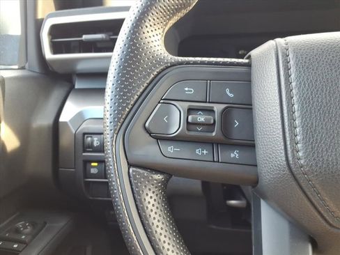 Certified 2026 Toyota Tacoma SR5 image 22