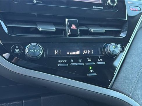 Used 2024 Toyota Camry LE image 18