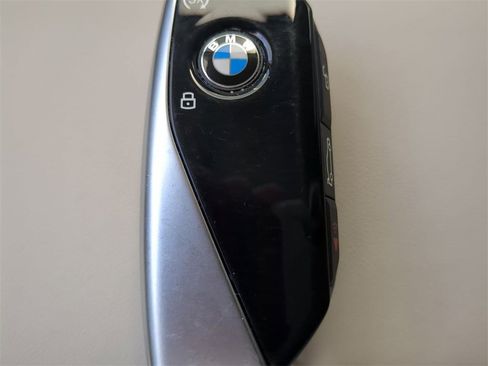 Certified 2023 BMW X7 xDrive40i w/ Premium Package image 31