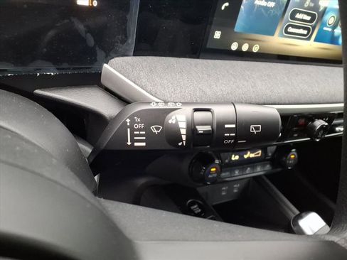 New 2026 Nissan Kicks SV w/ SV Premium Package image 23