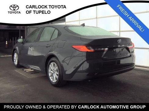 Used 2026 Toyota Camry LE FWD image 5