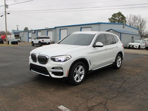 Used 2018 BMW X3 xDrive30i image 4