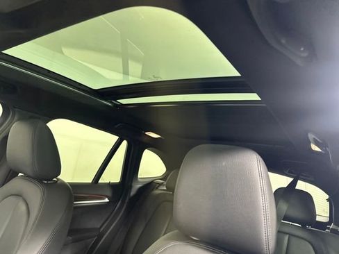 Used 2017 BMW X1 xDrive28i image 12
