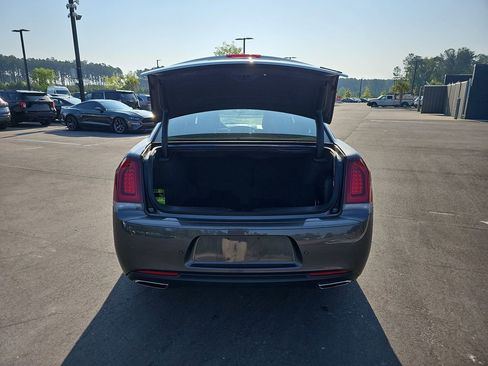 Used 2023 Chrysler 300 S RWD image 17