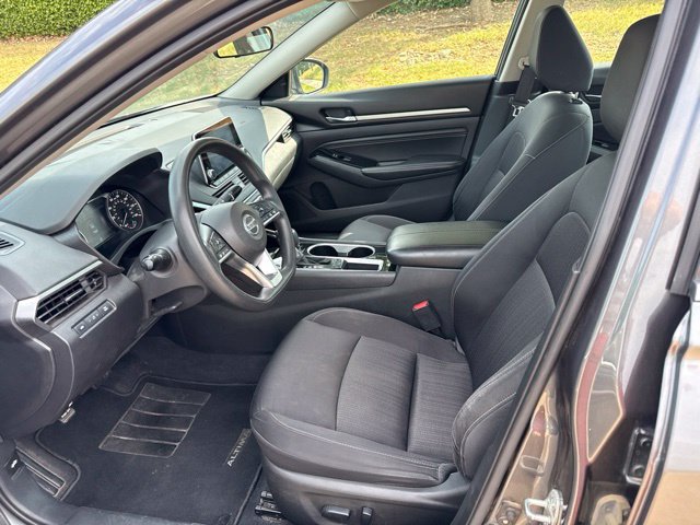 Used 2021 Nissan Altima 2.5 SV FWD image 10