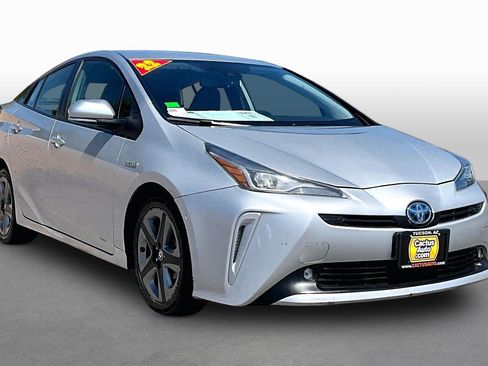 Used 2022 Toyota Prius XLE FWD image 10